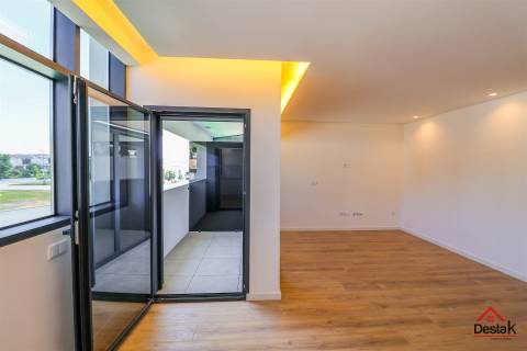 Apartamento T1 Novo Arrendamento em Viseu