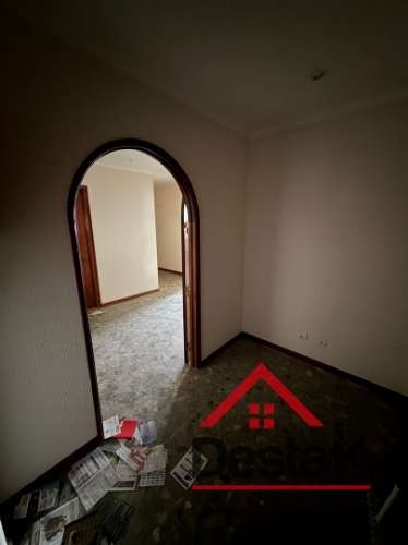 Apartamento T4 | Massamá | 154 m² | 6.º Andar com Elevador