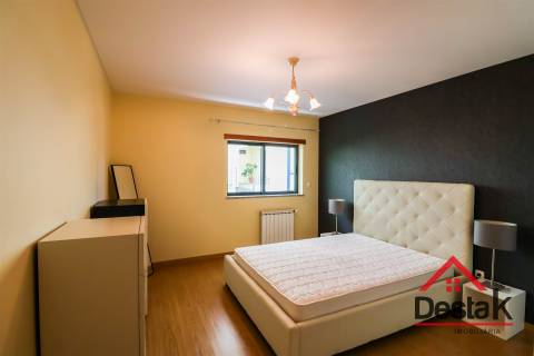 Apartamento T1 para arrendamento em Mangualde