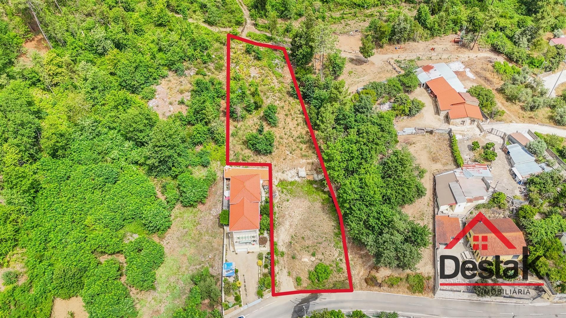 Terreno para construção com PIP aprovado a 5 Km do centro de Viseu
