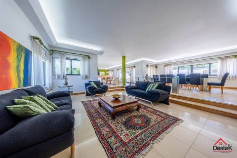 Moradia Isolada V6 com piscina em Viseu