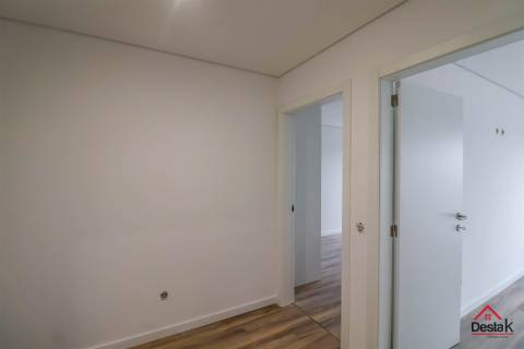 Apartamento T2 novo no Centro de Viseu