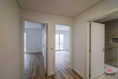 Apartamento T2 novo no Centro de Viseu