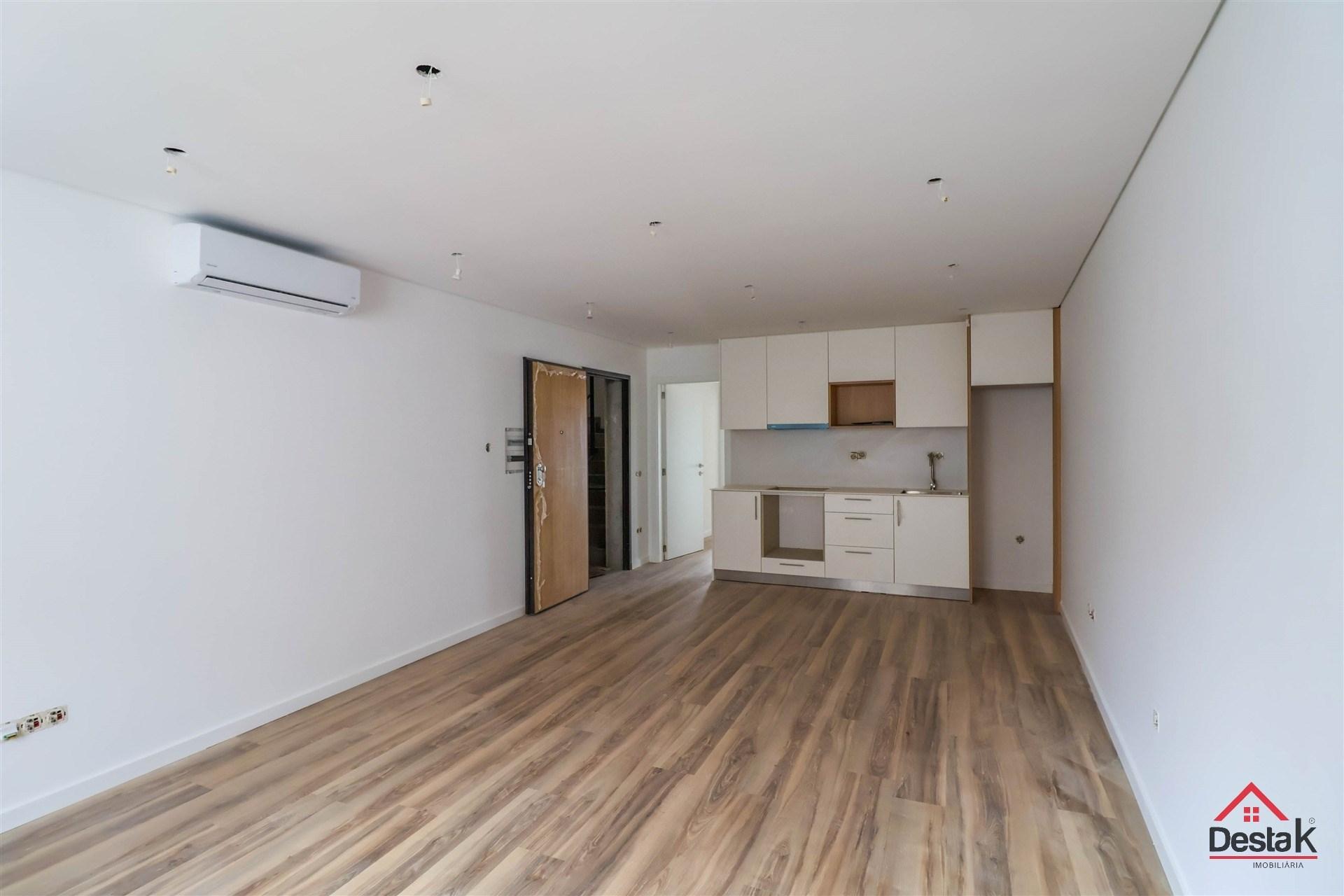 Apartamento T2 novo no Centro de Viseu