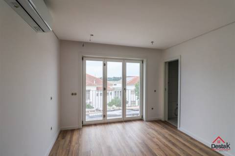 Apartamento T2 novo no Centro de Viseu