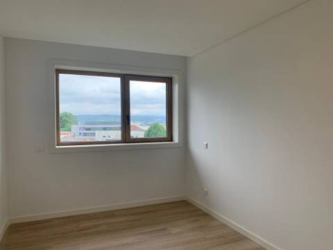 Apartamento T3 Venda em Silvares, Pias, Nogueira e Alvarenga,Lousada