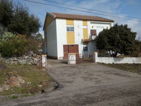 Moradia T7 Venda em São Salvador da Aramenha,Marvão