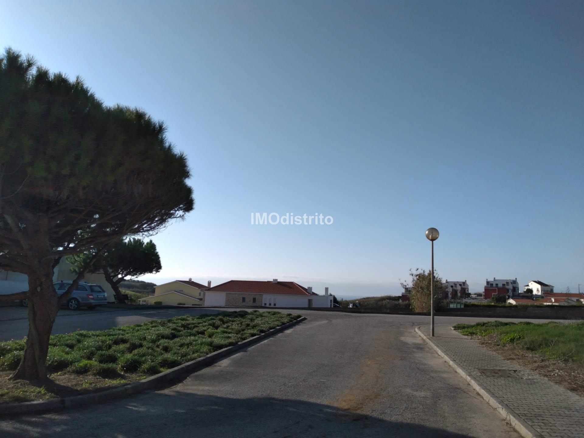 Terreno  Venda em São Pedro da Cadeira,Torres Vedras