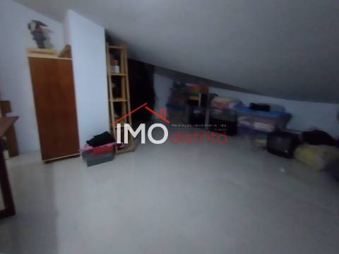 Apartamento T3, com piscina