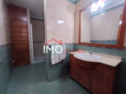 Apartamento T3, com piscina