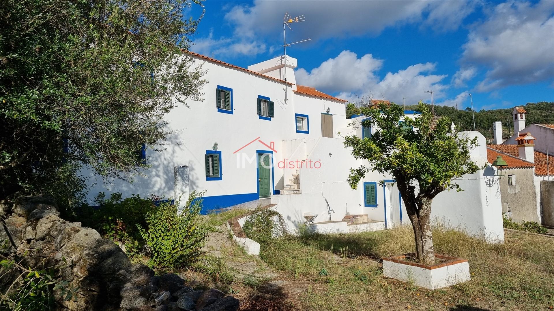 Moradia Rústica T3 Venda em Ribeira de Nisa e Carreiras,Portalegre