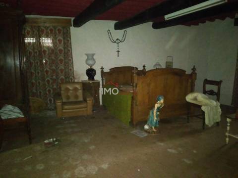 Moradia T5 Venda em Fronteira,Fronteira