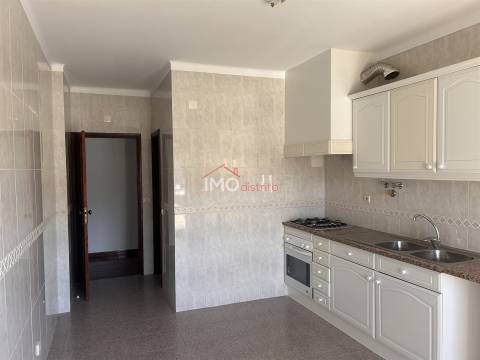 Apartamento T4 Venda em Sé e São Lourenço,Portalegre