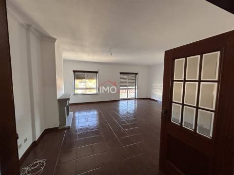 Apartamento T4 Venda em Sé e São Lourenço,Portalegre