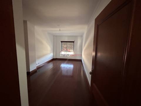 Apartamento T4 Venda em Sé e São Lourenço,Portalegre