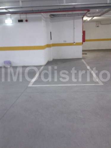 Garagem T0 Arrendamento em Sé e São Lourenço,Portalegre