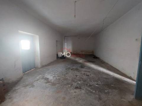 Moradia T2 Venda em Ribeira de Nisa e Carreiras,Portalegre