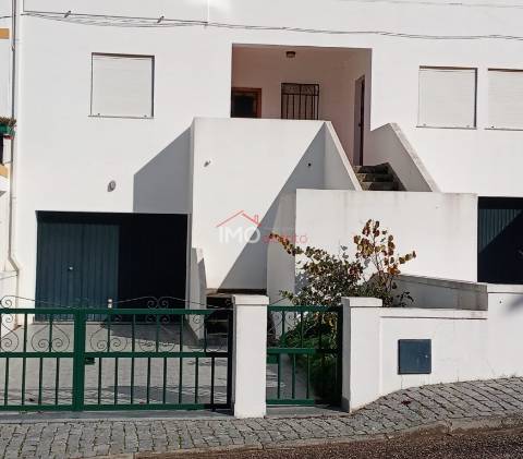 Moradia em Banda T4 Venda em São João Baptista,Castelo de Vide