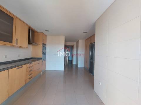 Apartamento T3 Venda em Sé e São Lourenço,Portalegre