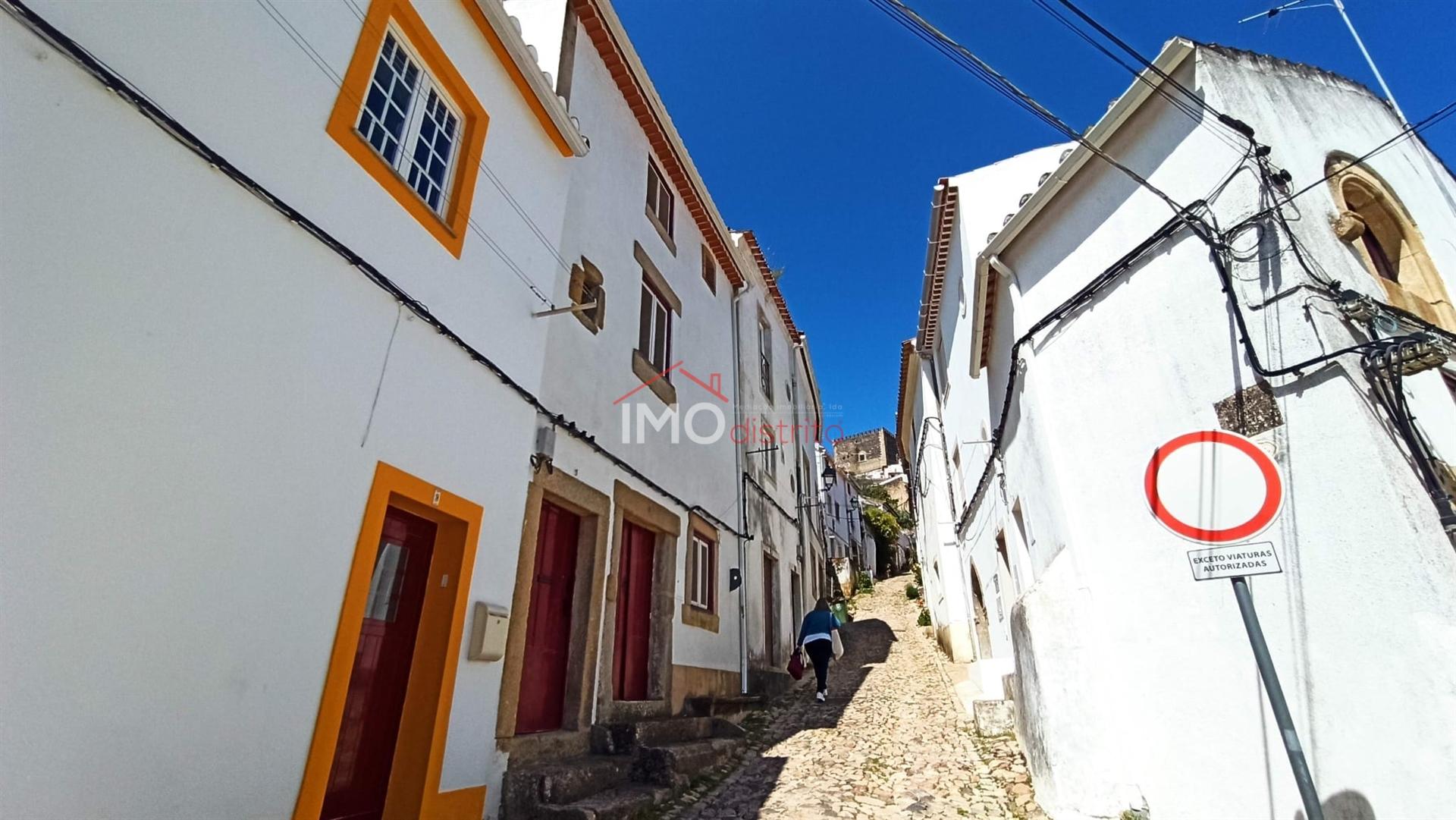Moradia em Banda T2 Venda em Santa Maria da Devesa,Castelo de Vide