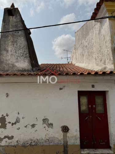 Prédio T2 Venda em Alagoa,Portalegre