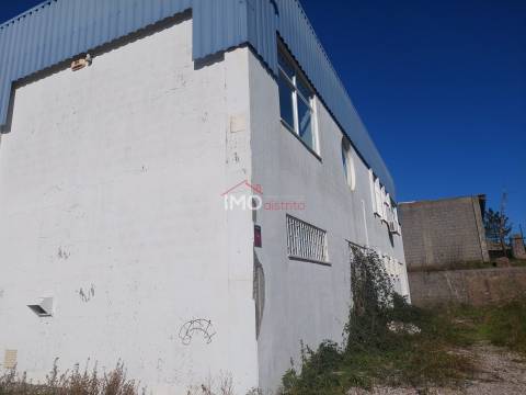 Armazém  Venda em Vila de Rei,Vila de Rei