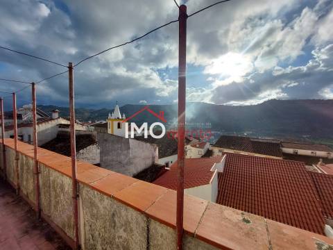 Prédio T9 Venda em Santa Maria da Devesa,Castelo de Vide