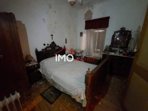 Prédio T9 Venda em Santa Maria da Devesa,Castelo de Vide