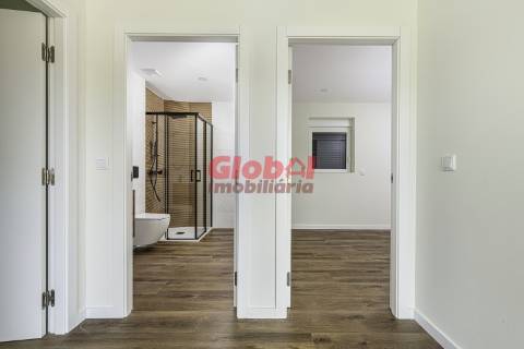 Moradia T3 Venda em Couto de Baixo e Couto de Cima,Viseu