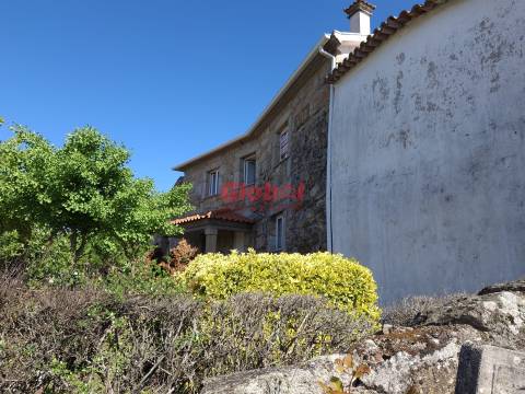 Moradia T4 Venda em Romãs, Decermilo e Vila Longa,Sátão
