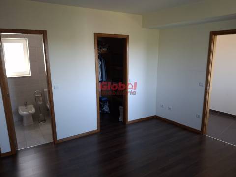Moradia T4 Venda em Romãs, Decermilo e Vila Longa,Sátão