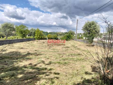 Armazém  Venda em Campo,Viseu