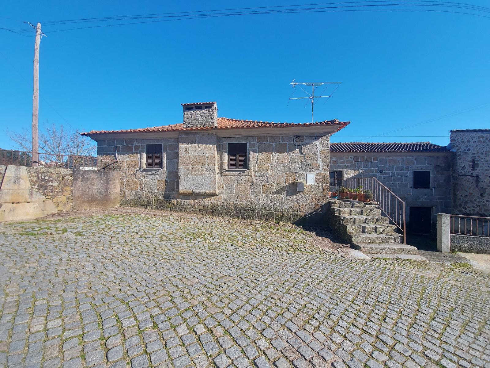 Moradia T3 Venda em Rio de Moinhos,Sátão