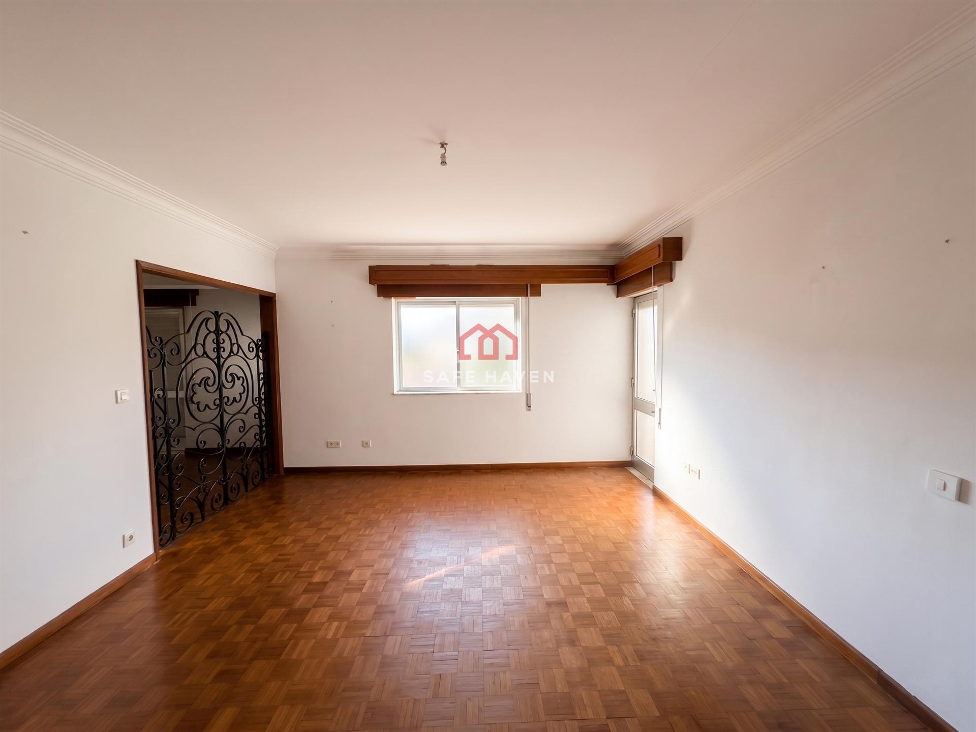 Moradia T4 Venda em Mangualde, Mesquitela e Cunha Alta,Mangualde