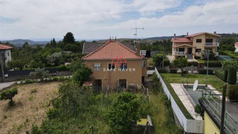 Moradia Isolada T2 Venda em Tavares (Chãs, Várzea e Travanca),Mangualde