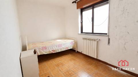 Moradia T5 Venda em Sazes da Beira,Seia