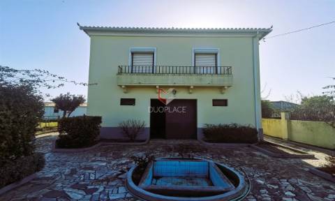 Moradia Isolada T7 Venda em Atalaia e Alto Estanqueiro-Jardia,Montijo