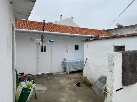 Moradia em Banda T2 Venda em Sarilhos Grandes,Montijo
