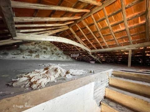 Moradia para Restaurar T4 Venda em Avelar,Ansião