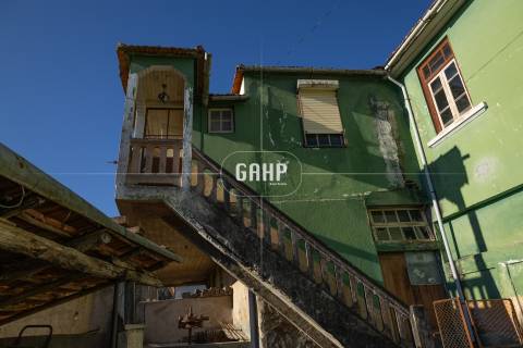Moradia Geminada T5 Venda em Lorvão,Penacova