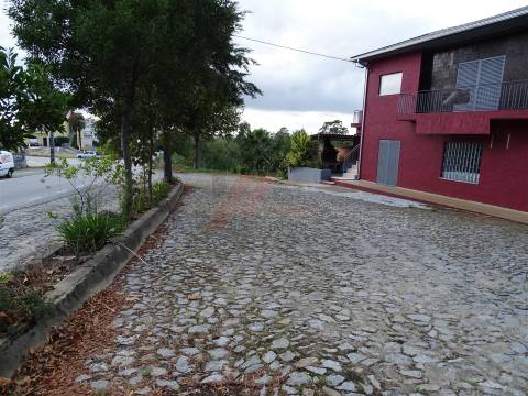 Prédio T3 Venda em São Gens,Fafe