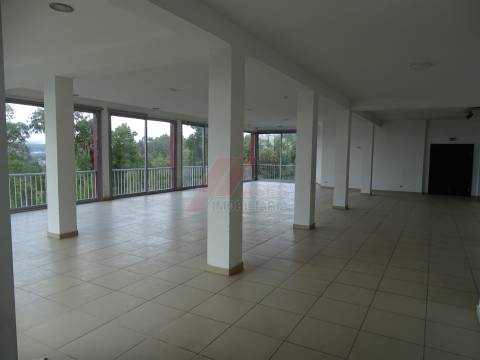 Prédio T3 Venda em São Gens,Fafe