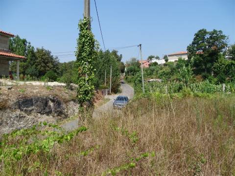 Terreno inserido em zona de construção para venda em Antime - Fafe!