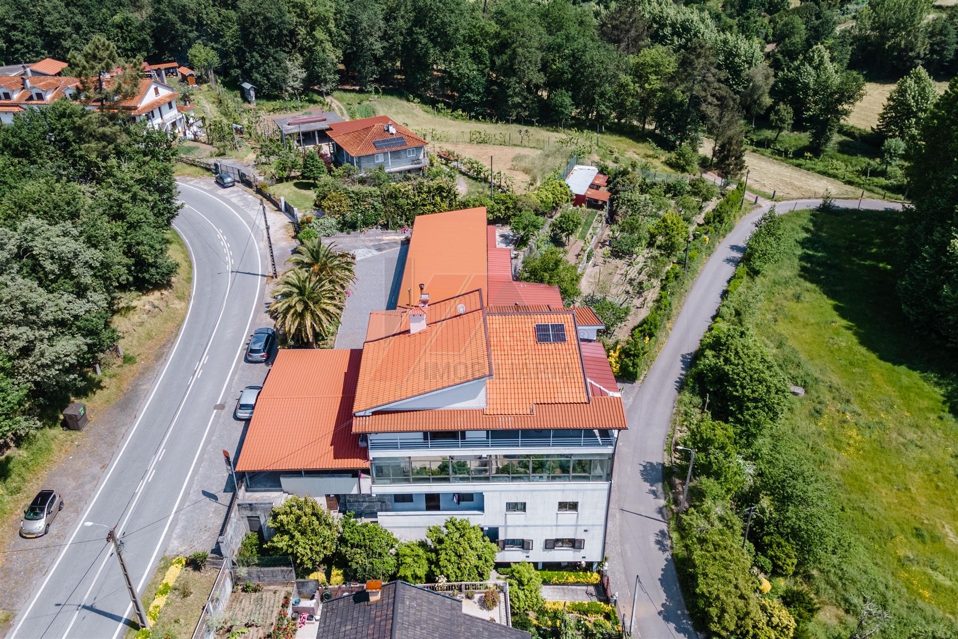 Oportunidade de Investimento | 3 Frações  com Potencial Habitacional Total em Travassós, Fafe!