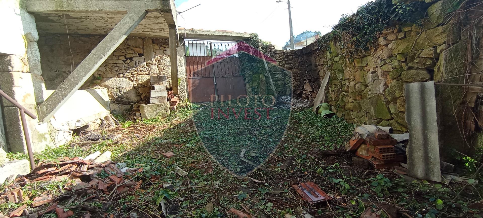 Moradia Geminada T3 Venda em Rio de Loba,Viseu
