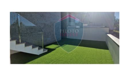 Moradia em Banda T3 Venda em Orgens,Viseu