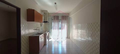 Apartamento T2 Venda em Viseu,Viseu