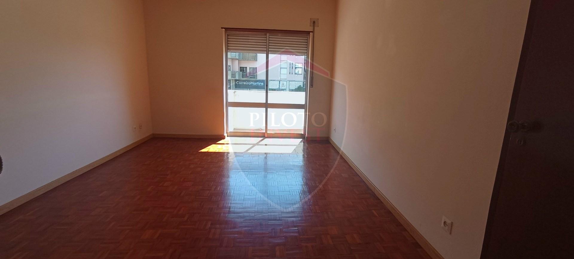 Apartamento T2 Venda em Viseu,Viseu