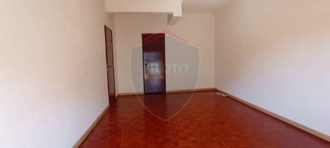 Apartamento T2 Venda em Viseu,Viseu