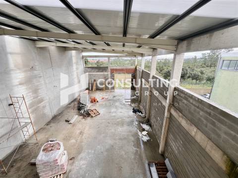 Armazém  Venda em Seixal, Arrentela e Aldeia de Paio Pires,Seixal